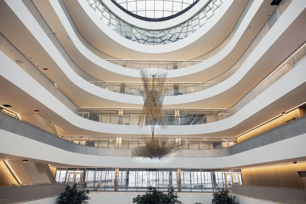 Ett bortglömt mästerverk av Harry Bertoia får sin plats tillbaka