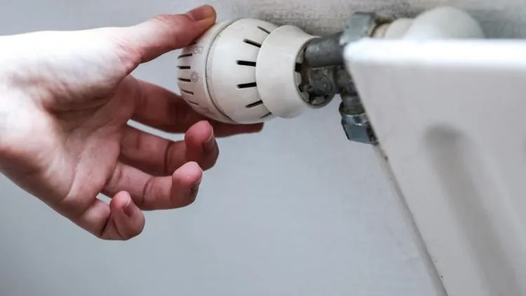 Den bästa inomhustemperaturen för komfort och energibesparing